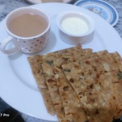 A picture of Aloo ka paratha.