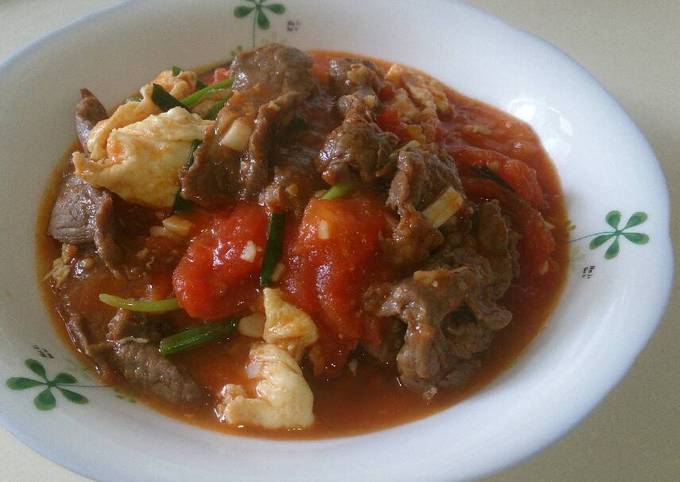 Daging Sapi Masak Tomat