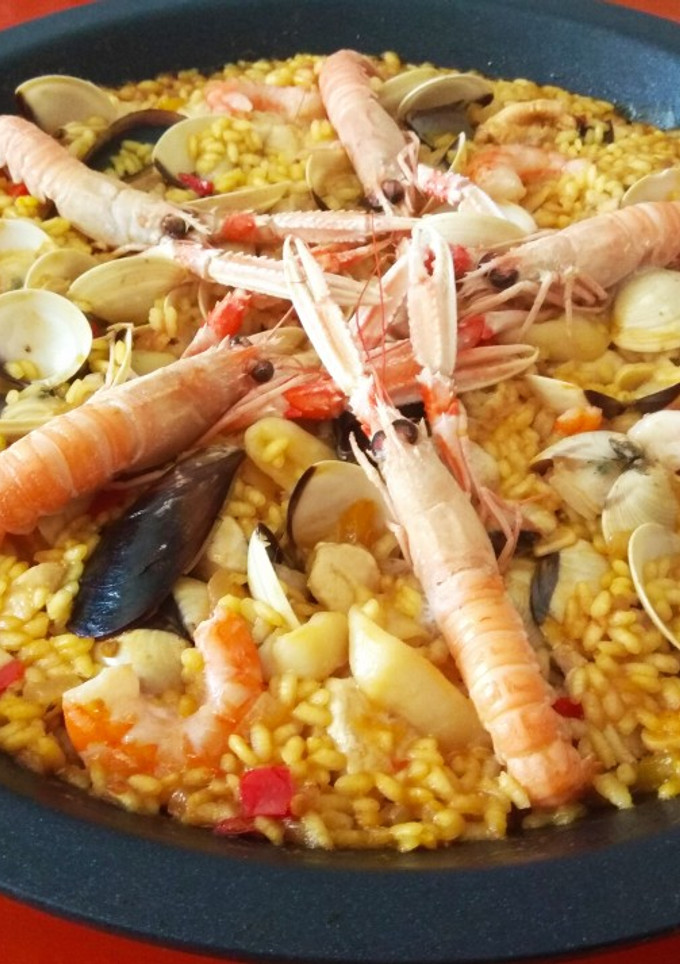 Una foto de Paella mixta