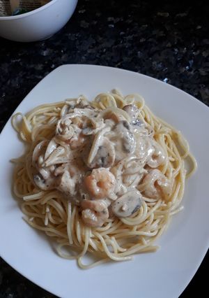 Foto principal de Salsa blanca con camarones y champiñones😋