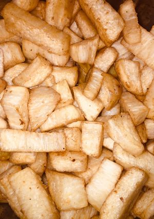 A picture of Fried yam.