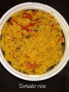 தக்காளி பிரியாணி (Thakkali Biriyani Recipe in Tamil) செய்முறை முக்கிய புகைப்படம்
