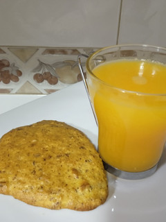 Una foto de Galletas de naranja y avellanas con Mambo