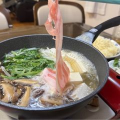 A picture of Shabu Shabu Pot.