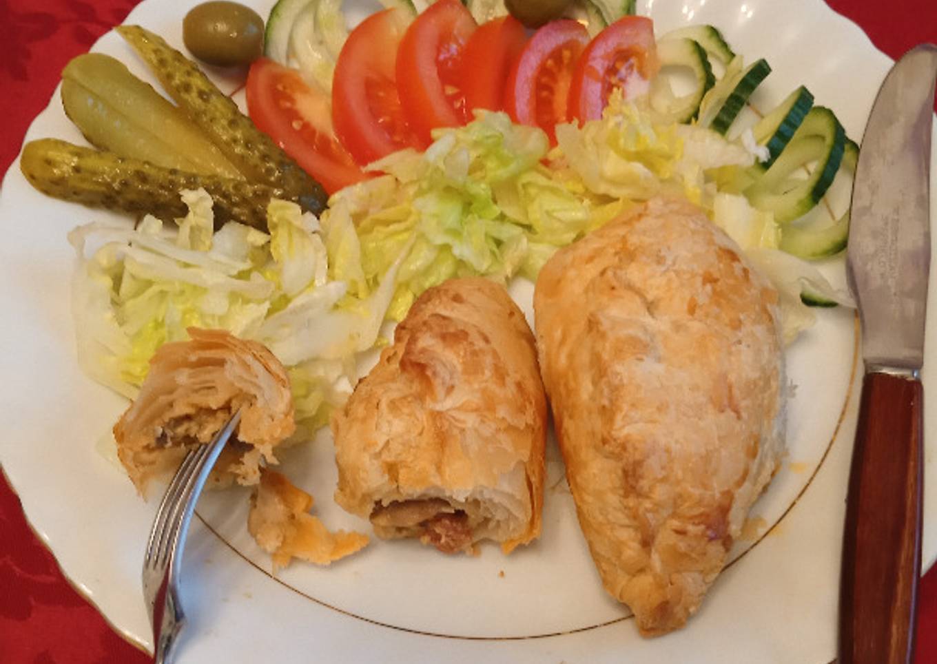 Chicken & vegetable pasties