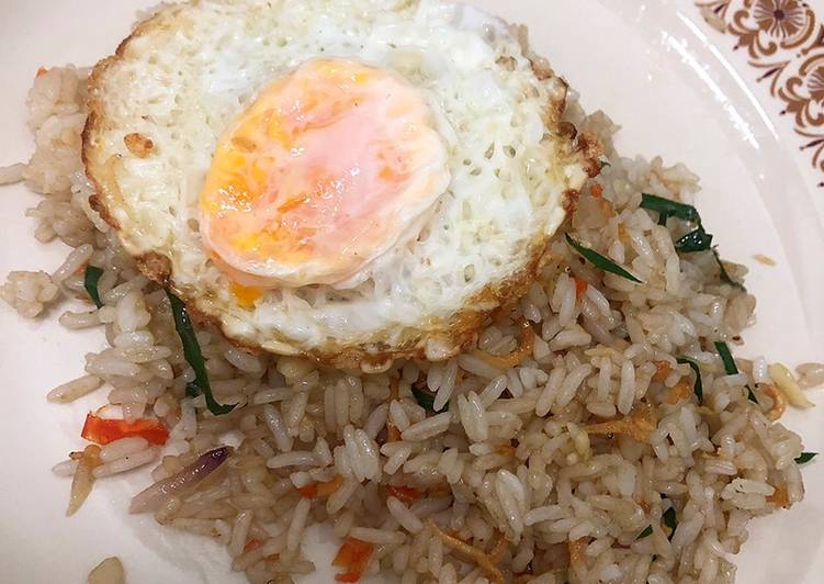 Nasi Goreng Daun Jeruk