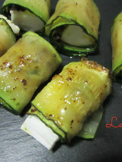 Una foto de Rollitos de calabacín con gorgonzola