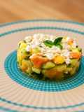 Tartare di zucchine, pesche e feta🍑
