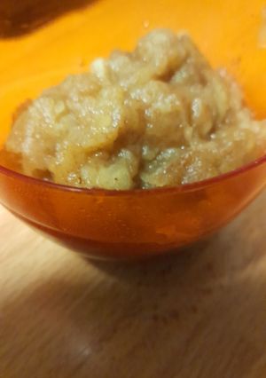 A picture of Microwave Apple sauce. So simple.