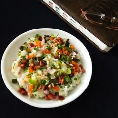 A picture of Curd Poha.