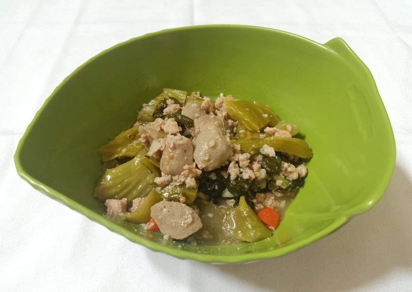 37. Sayur asin cah ayam bakso