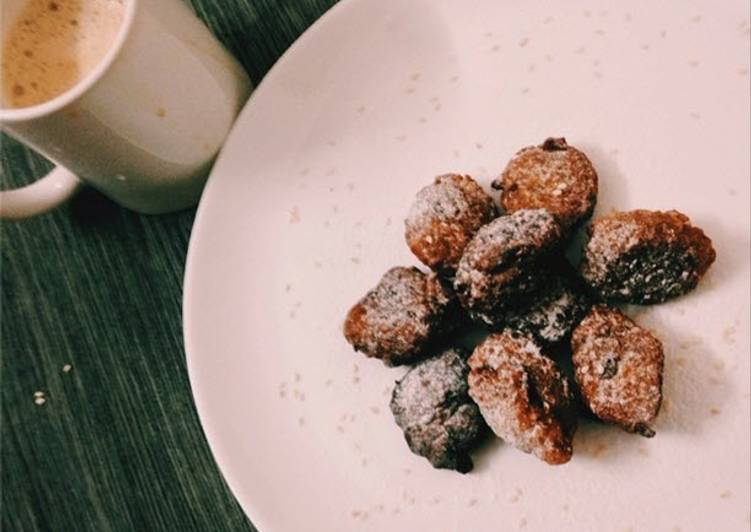 Recipe of Award-winning Banana Fritters (Baale Nuruk)