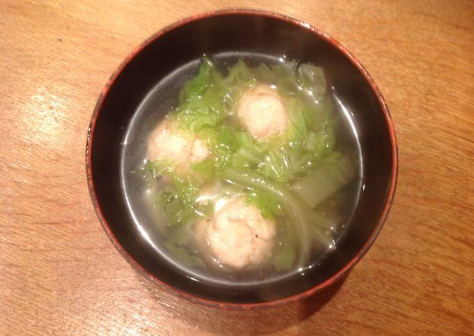 Recipe of Quick Chicken ball soup with Chinese cabbage