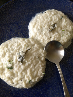 A picture of Curd poha.