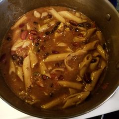 A picture of Chil Pasta Soup.