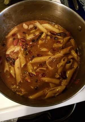 A picture of Chil Pasta Soup.