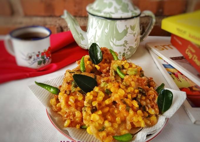 Resep Bakwan Jagung Kriuk Ala Manado yang Lezat