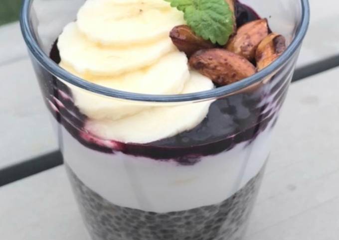 Chia Pudding Heidelbeere