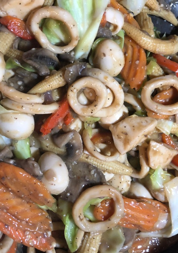 A picture of Chopsuey (Vegetables with Squids).