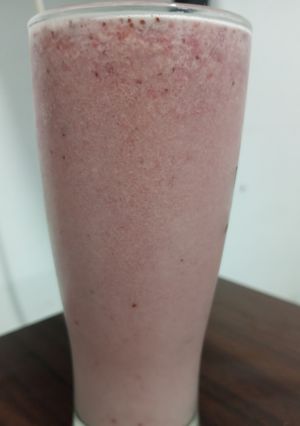 Foto resep Jus Strawberry Oat Milk