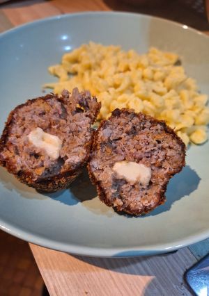 Une photo de Croquette de viande au fromage