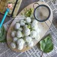 Putri Salju Pandan Keju (Eggless)
