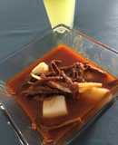 Deshebrada tipo birria