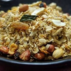 A picture of Healthy Oats Chivda Namkeen.