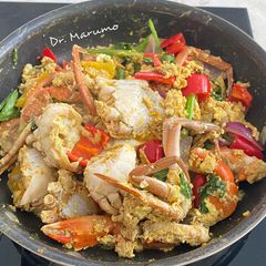A picture of Stir Fry Mozambique Crab with Curry Powder.