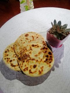 પંજાબી આલુ પરોઠા (Punjabi Aloo Paratha Recipe In Gujarati) રેસીપી મુખ્ય ફોટો
