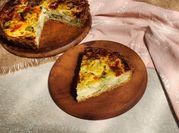 Una foto de polenta con brócoli