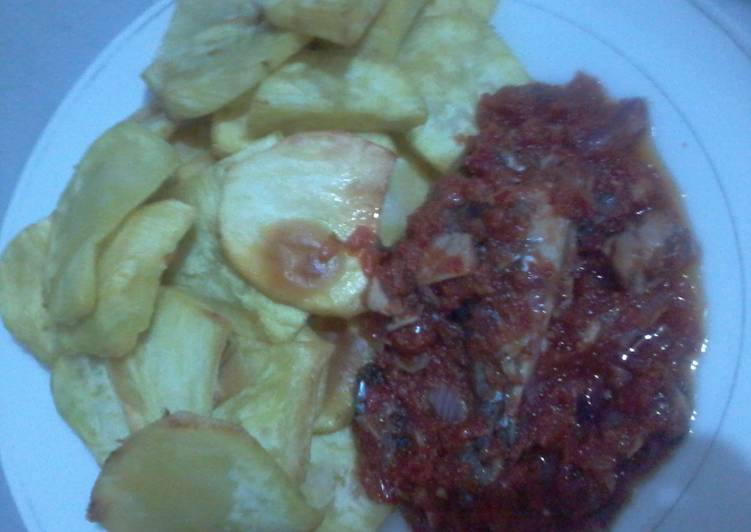 Fried potatoes and fish sauce