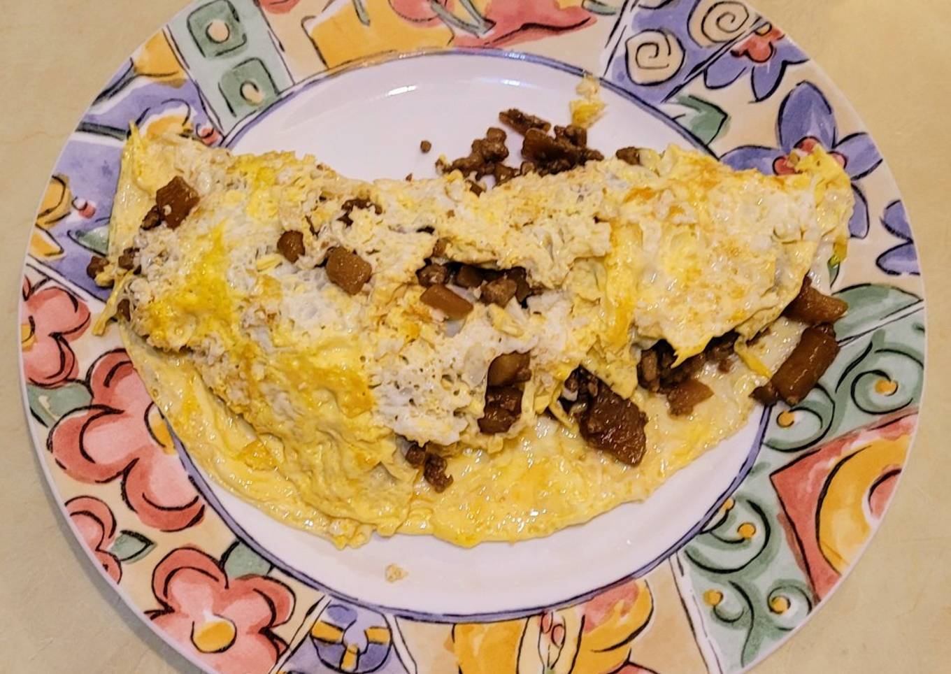 Minced Pork with Potatoes Omelette