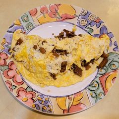 A picture of Minced Pork with Potatoes Omelette.