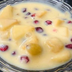 A picture of Fruit custard.