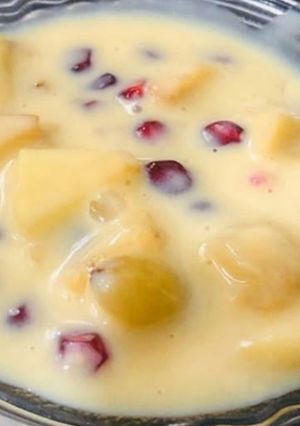 A picture of Fruit custard.