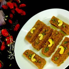 A picture of Milk Fudge (from malai leftover).