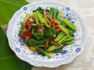 ผัดคะน้าปลาเค็ม