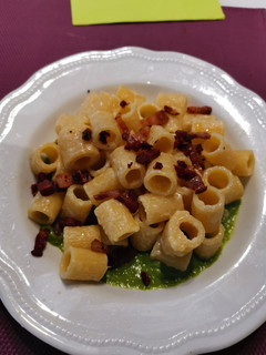 Foto di Pasta pancetta e piselli