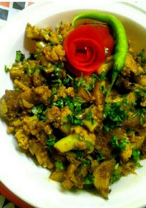 A picture of Gobhi aalu.