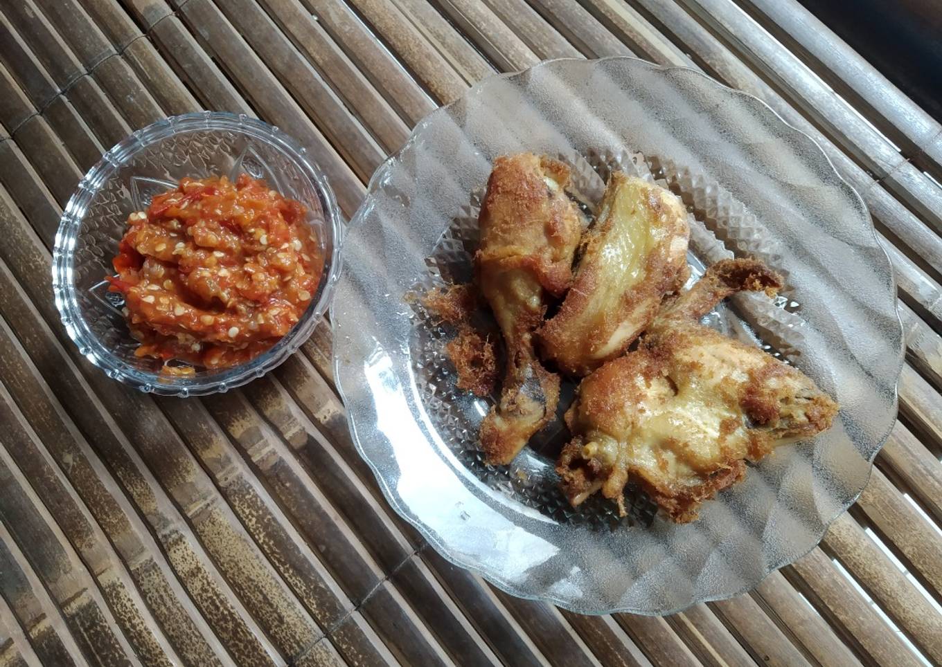 Ayam Goreng & Sambal