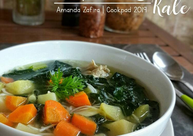 Langkah mengolah Sup Ayam Kale Lezat