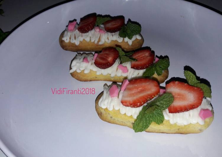 Eclair Strawberry