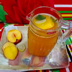 Peach lemonade A picture of Peach lemonade.