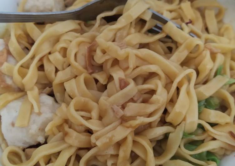 Resep Mie homemade untuk mie yamin yang Enak Banget