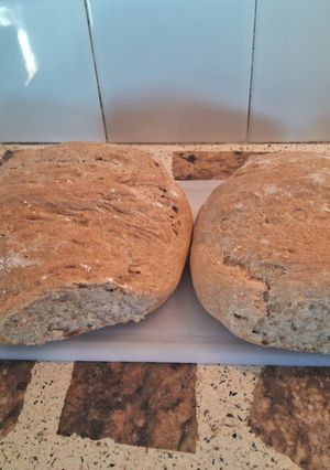 Una foto de Pan casero semi integral