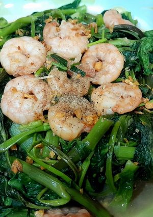 Hình của món Rau xào tôm nõn.