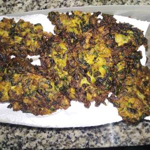 Buñuelos de acelga, espinaca y zanahoria