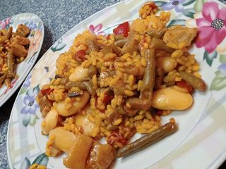 Paella ibérica 🇪🇸 🥩de la huerta🫑🍅🍄🫛