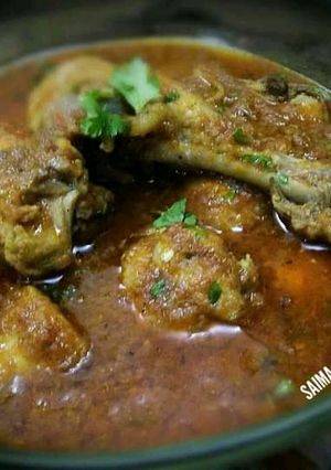 A picture of Chicken gravy.